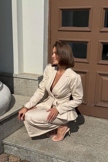 The Woman 0285-1 - фото 4