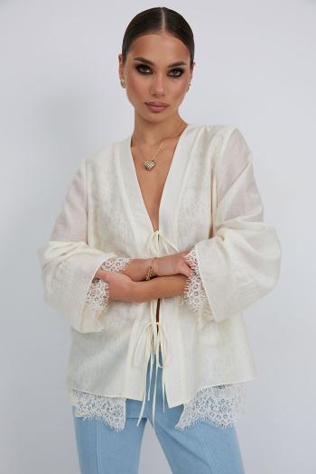 Женские блузы  4400