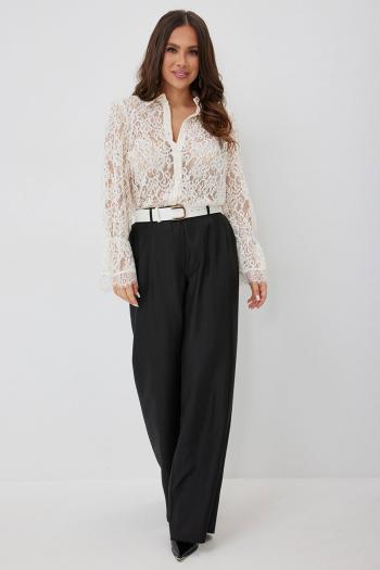 Женские брючные костюмы  2660.01