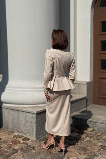 The Woman 0285-1 - фото 2