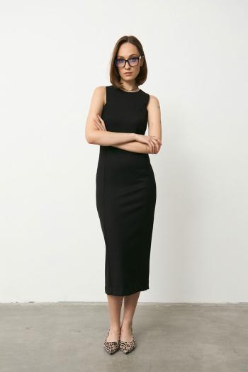 Платья миди  1077