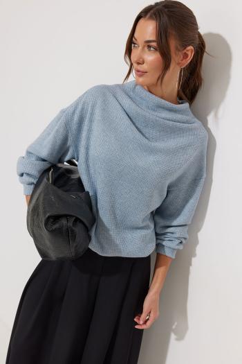 Женские джемперы  4269