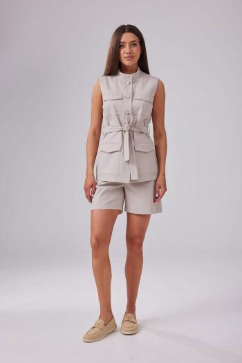 Женские жилеты  151