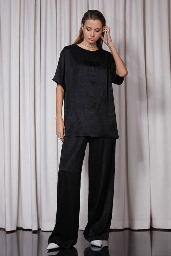 Женские брючные костюмы  2003