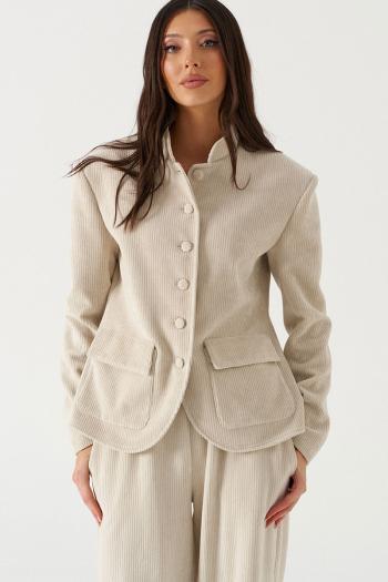 Женские жакеты  A5638