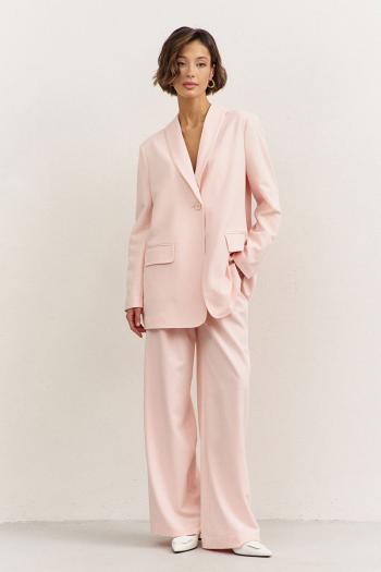 Женские брючные костюмы  1483