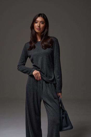 Женские джемперы  A2319