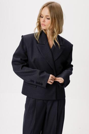 Женские жакеты  6377.01