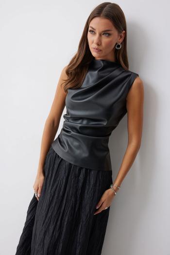 Женские топы  4239