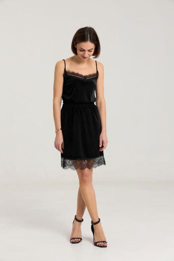 Женские костюмы с юбкой  2456