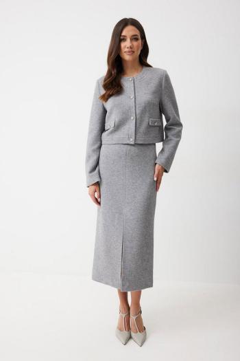 Юбки миди  372.1