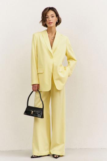 Женские брючные костюмы  1483.1