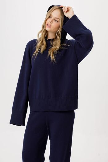 Женские худи и толстовки  6373