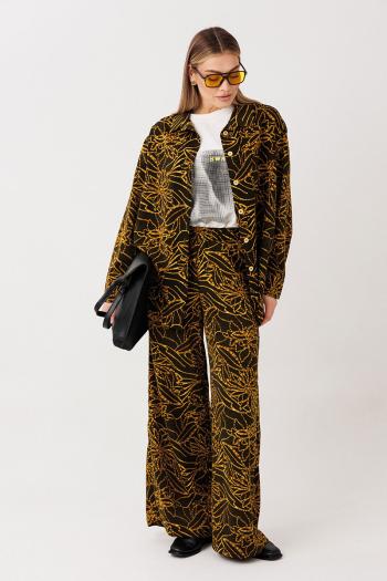 Женские брючные костюмы  5077