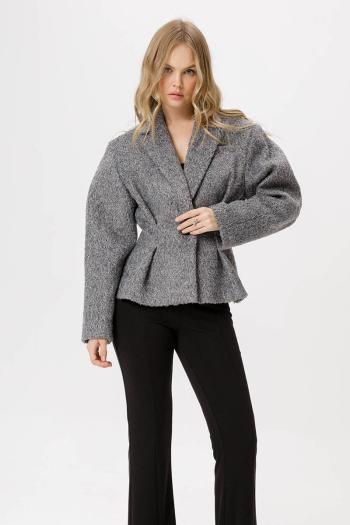 Женские жакеты  6358